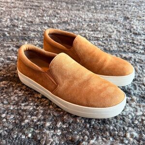 Steve Madden Gills Suede Brown Chestnut slip on fashion sneaker